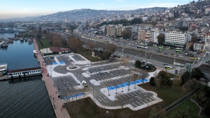 1 Mart Vapur İskelesi Otoparkı nefes aldırdı